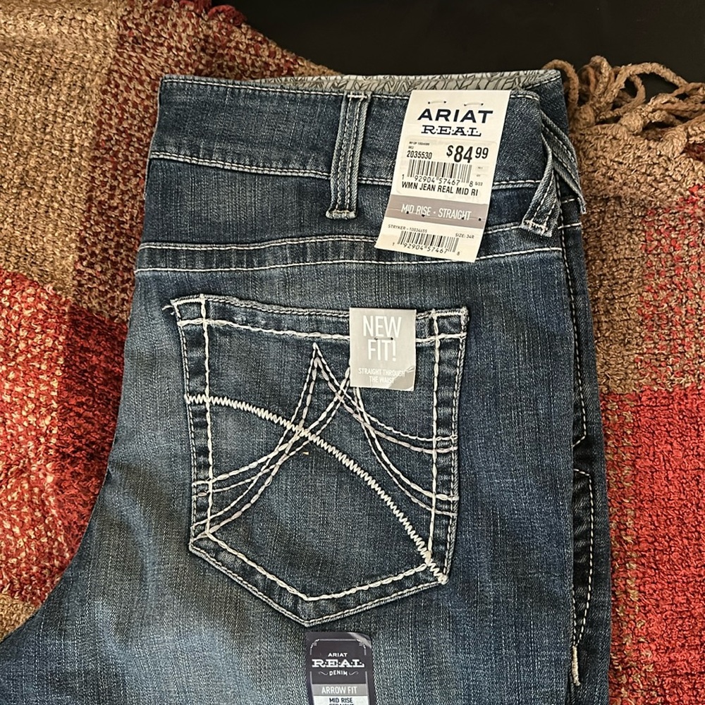 Ariat mid rise 34 x 34 ladies jeans